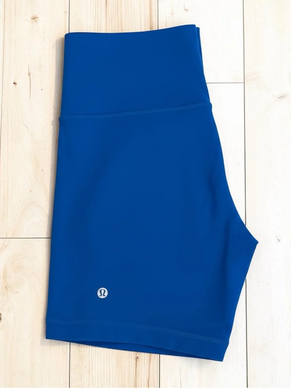 lululemon athletica gorgeous poolside